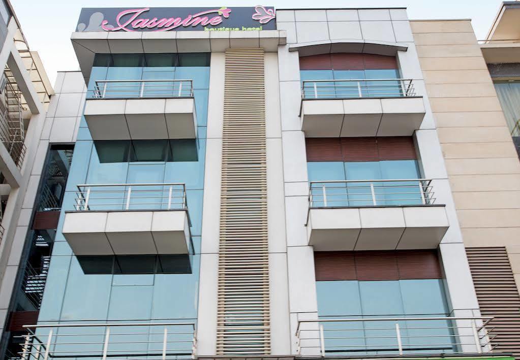 Jasmine Boutique Hotel Jasola Nueva Delhi Exterior foto